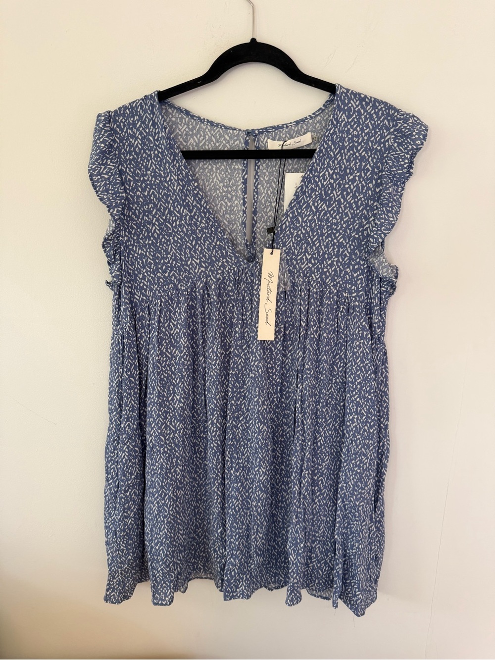 Mustard Seed Blue Printed V-Neck Flutter Sleeve Mini Dress with shorts